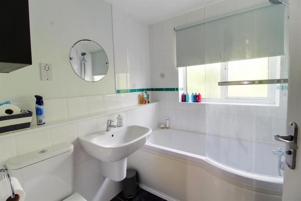 Additional image 15 of Bulls Lane, Welham Green