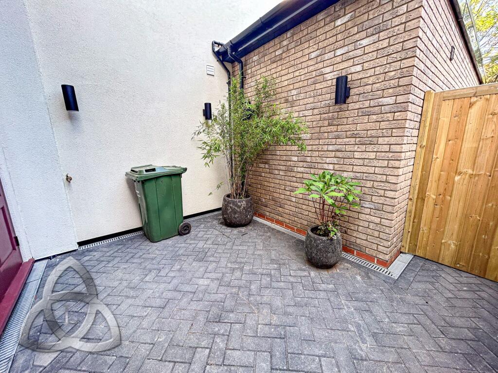 Apartment in London - View 2
