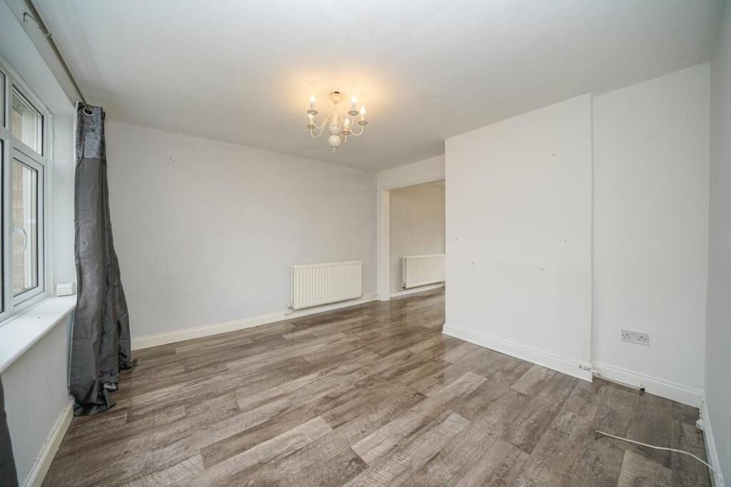 House in Dacorum, Hertfordshire - View 2