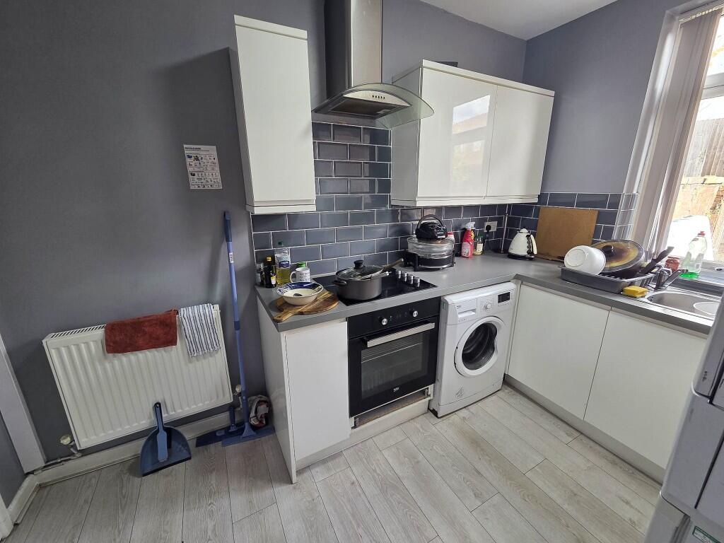 Coalshaw Green Road, Oldham, Greater Manchester, OL9 photo 3