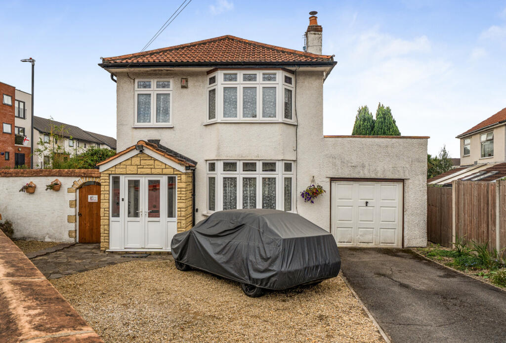 Main image of property: Forest Road, Kingswood, Bristol, Gloucestershire, BS15