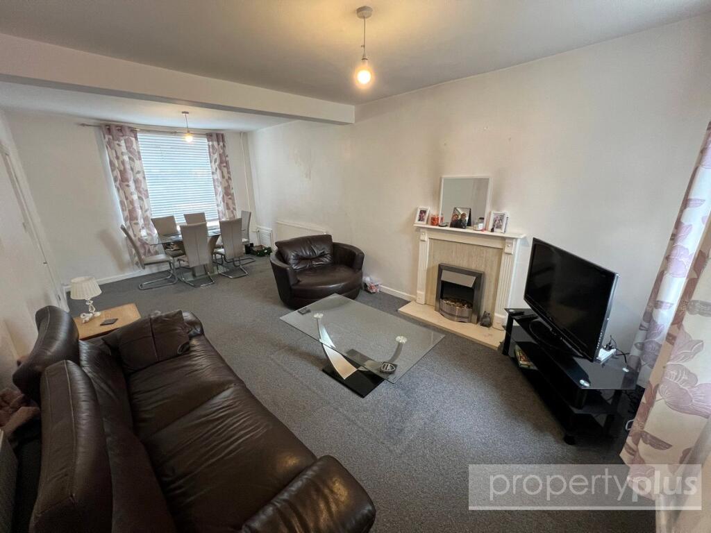 Wern Street, Tonypandy, CF40 photo 2