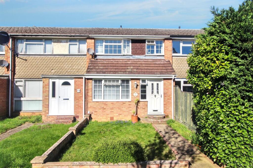 Main image of property: Bromley Walk, Tilehurst, Reading