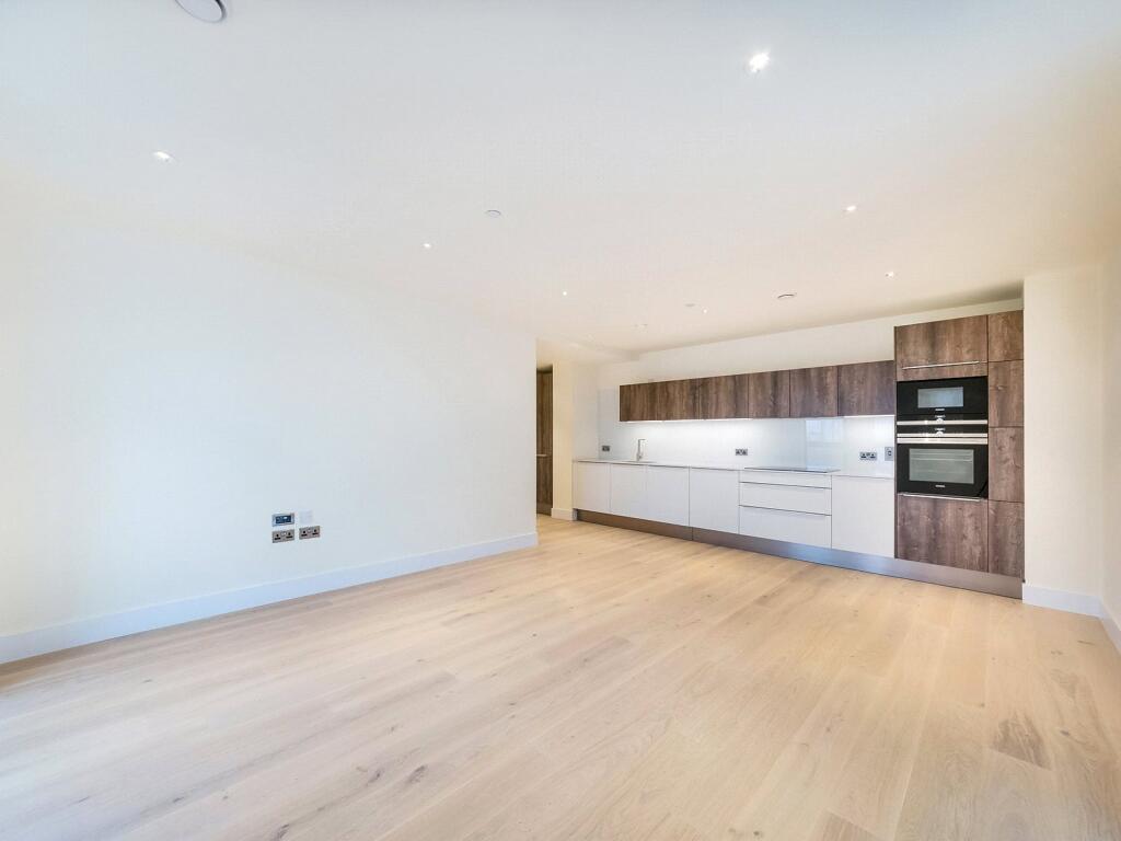 Main image of property: Foundry House, 5 Lockington Road, SW8