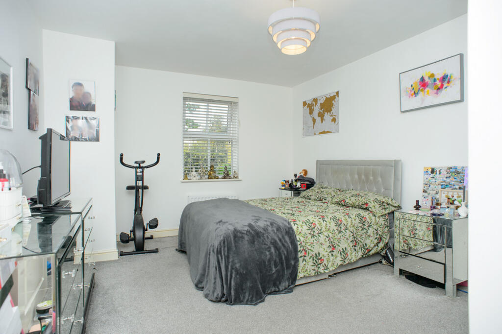 Apartment in Dartford, Ebbsfleet Green, Ebbsfleet Valley - More