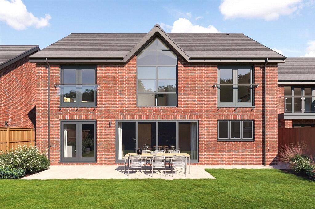 House in Stockton-on-Tees - More