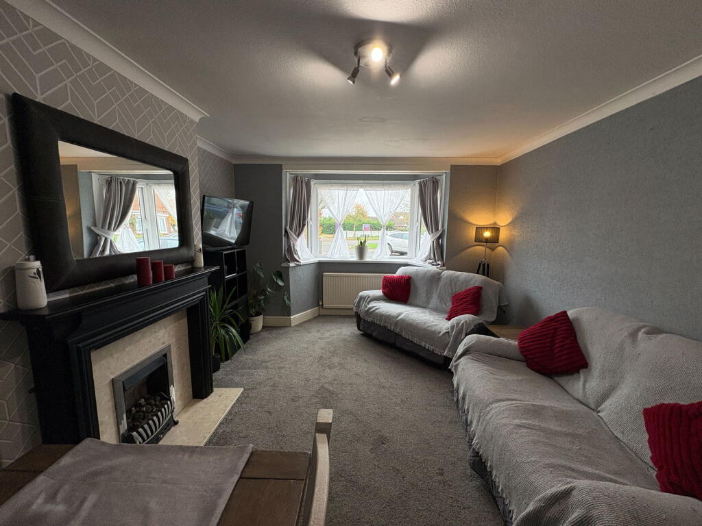 The Close, Skegness, Lincolnshire, PE25 2EB photo 5