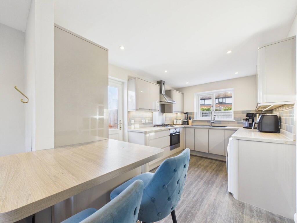 House in Brighton - View 4
