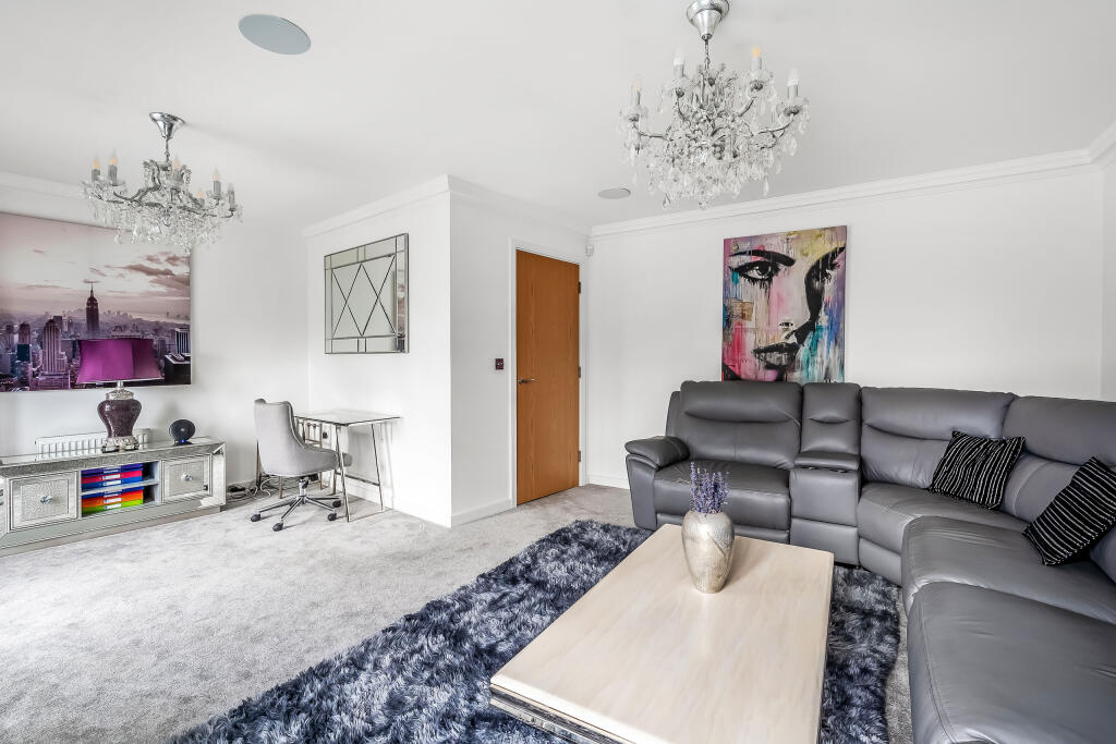 House in Tonbridge - View 2