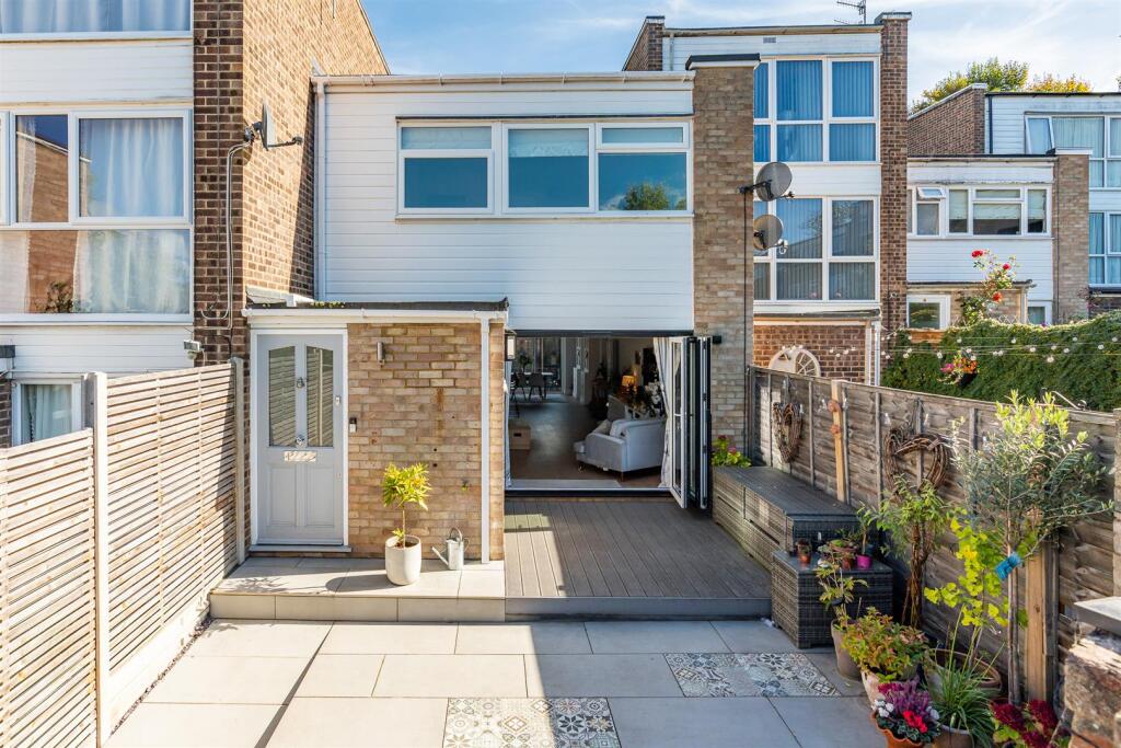 Main image of property: Gwynns Walk, Hertford