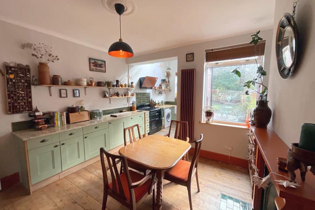 House in Sheffield, Wybourn - More