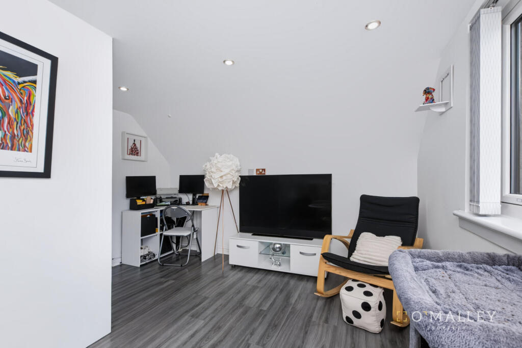 Apartment in Falkirk, Clackmannanshire - View 5