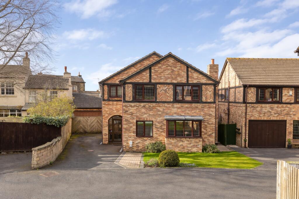 Main image of property: 5 Ashwood Heights