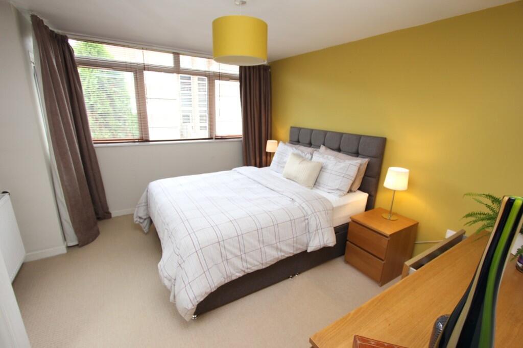 Apartment in Glasgow - View 5