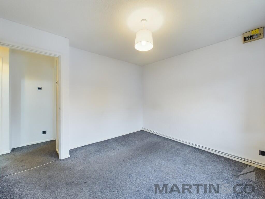 Apartment in St Albans, Cottonmill - View 5