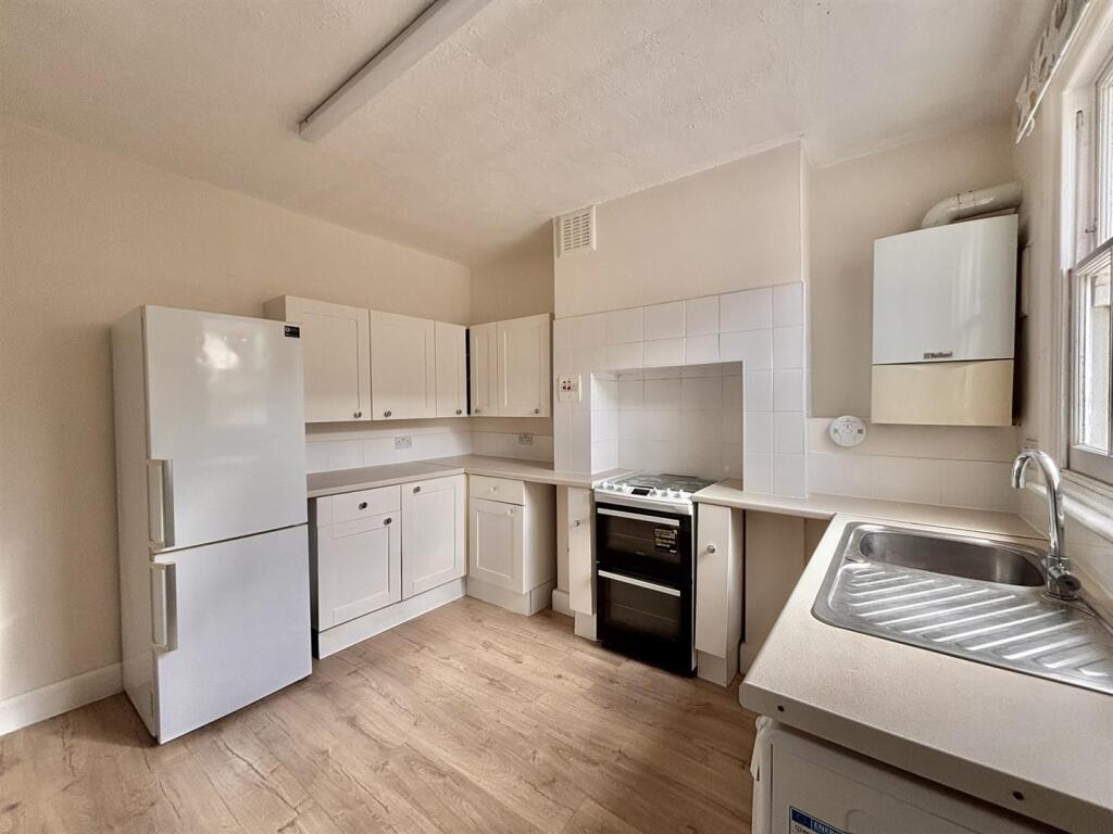 2 bedroom terraced house for rent