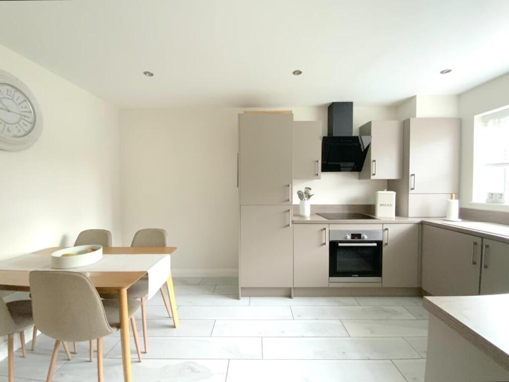 Forest Way, Humberston photo 4