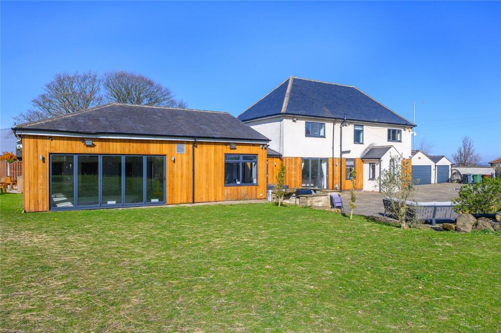 Additional image 33 of Broadway House, Wakefield Road, Drighlington, Bradford, West Yorkshire