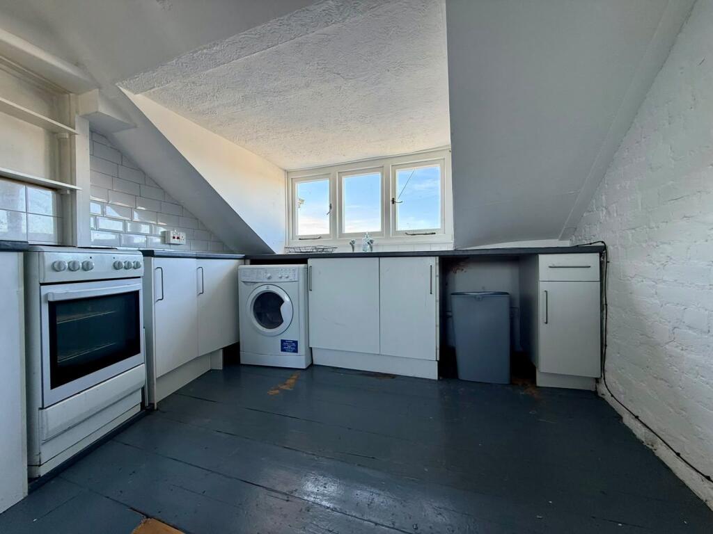 Apartment in Canterbury - More