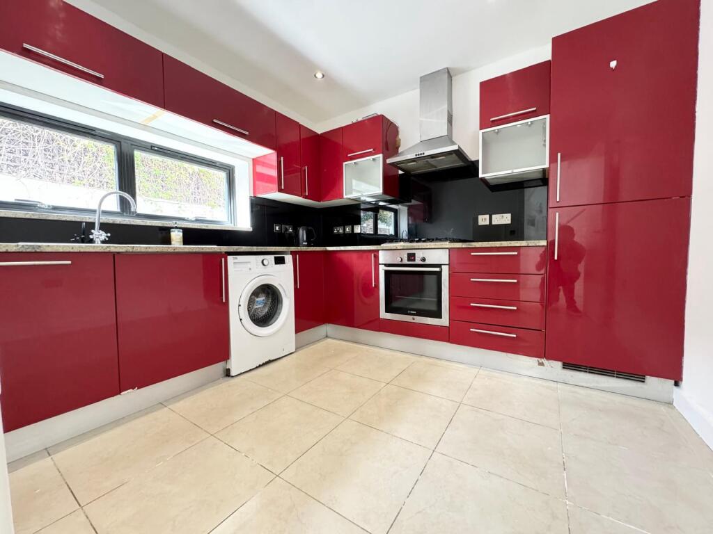 Main image of property: Tavistock Mews, Holloway, N19