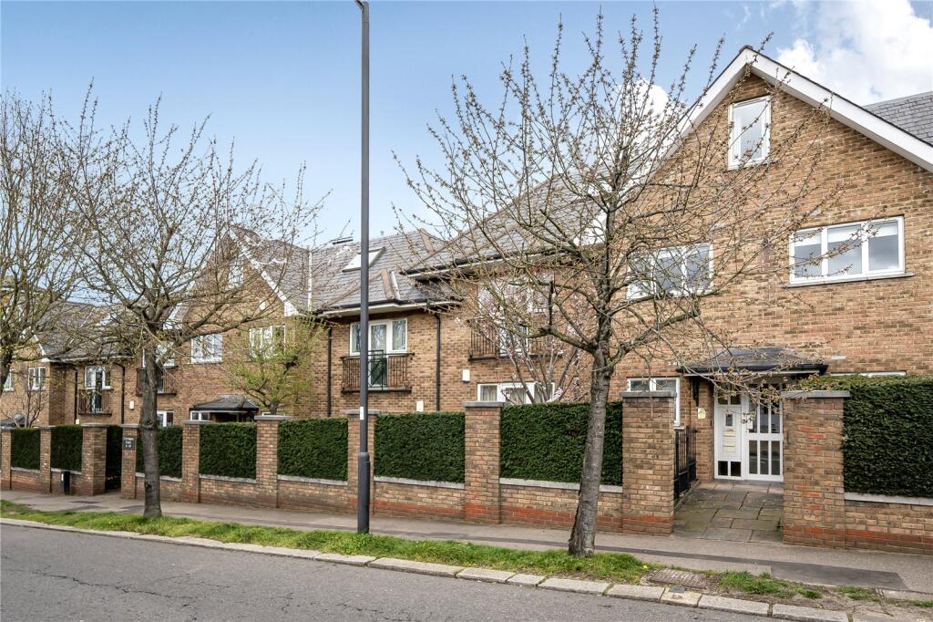 Main image of property: Carrington Court, 104 Green Dragon Lane, Winchmore Hill, London, N21