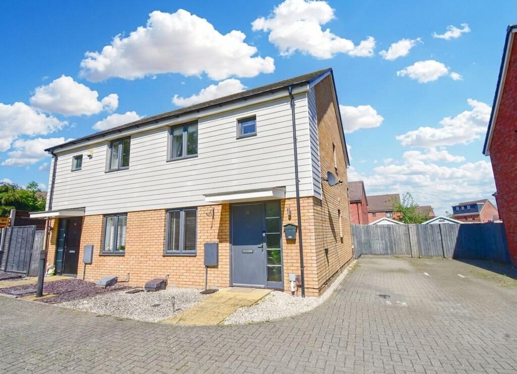 Main image of property: Lunniss Way, Wootton, MK43