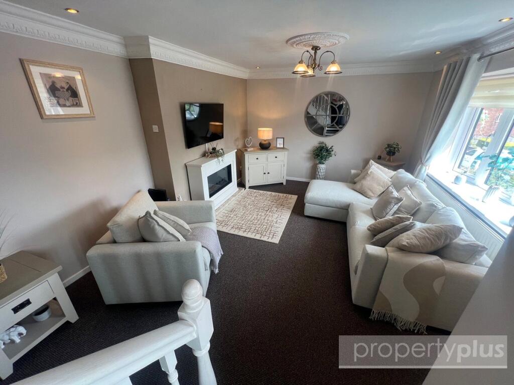 Sycamore Drive, Tonypandy, Rhondda Cynon Taff, CF40 - More