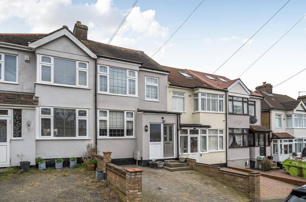 Main image of property: Bellevue Road, Collier Row, RM5