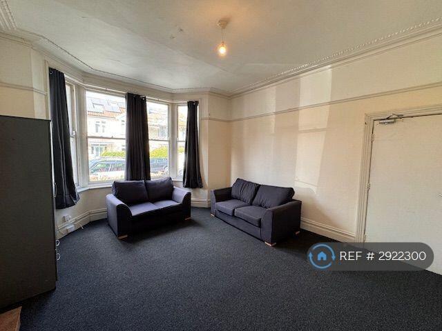 1 bedroom house share for rent