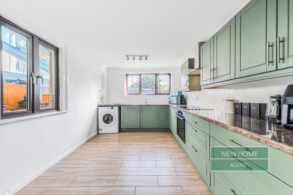 House in Bridgwater, West Bridgwater, Durleigh & Haygrove, Somerset - View 3