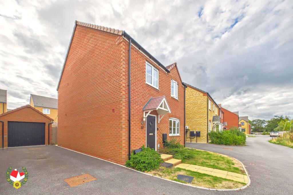 Main image of property: Velthouse Close, Hardwicke, GL2