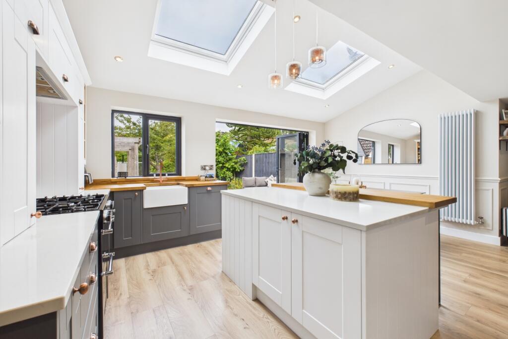 Main image of property: Pennine Close, Huntington, York, North Yorkshire, YO32 9PF