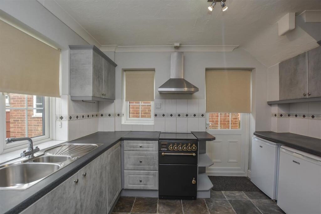 House in Chelmsford - View 3