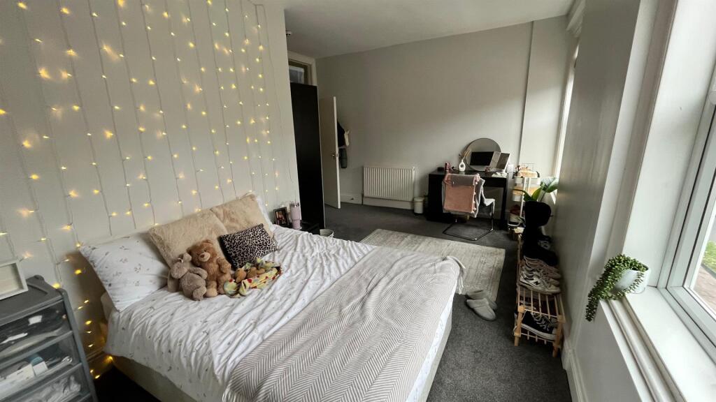 House in Leeds - More
