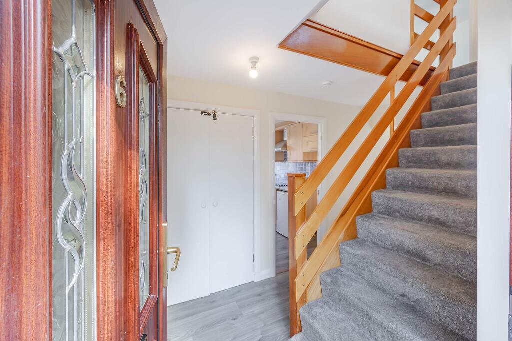 House in Grangemouth, Falkirk - View 5