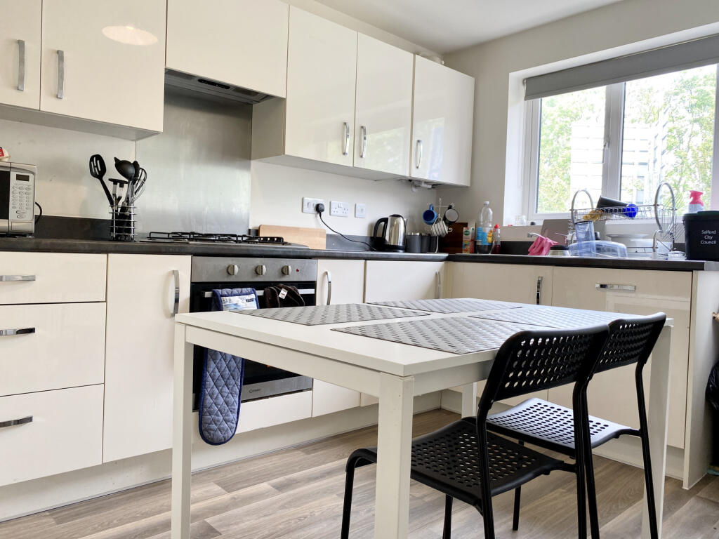 Levens St, Salford, Lancashire, M6 photo 3