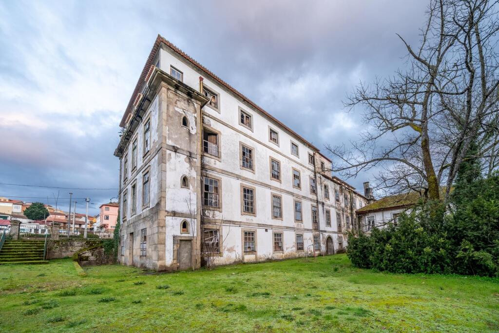 Main image of property: Tras-os-Montes, Chaves