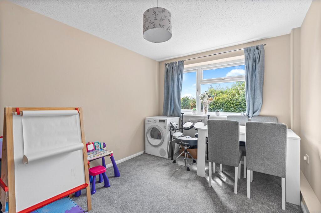 House in Cherwell, Banbury - More