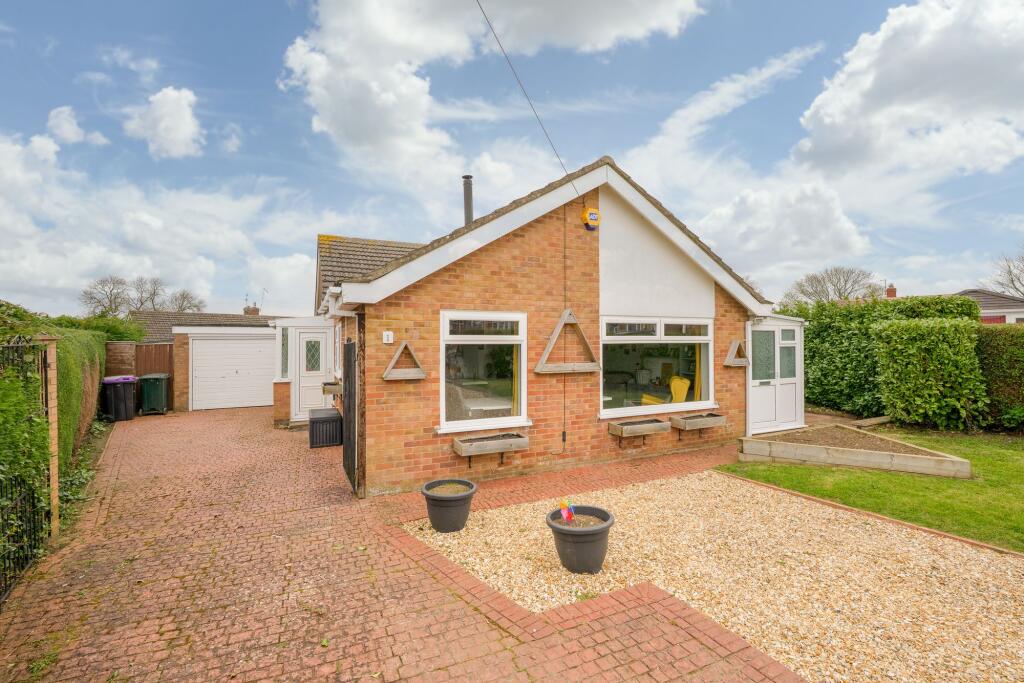 Main image of property: St. Peters Close, Burgh Le Marsh, PE24