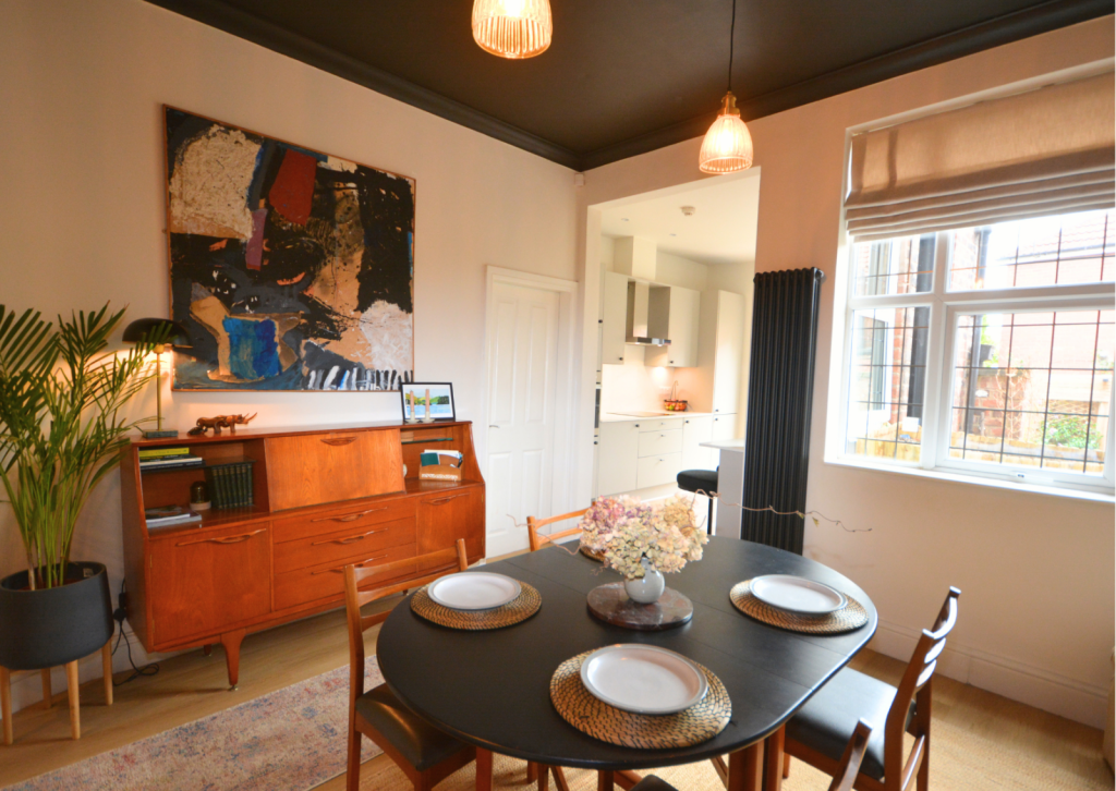 House in Manchester - More