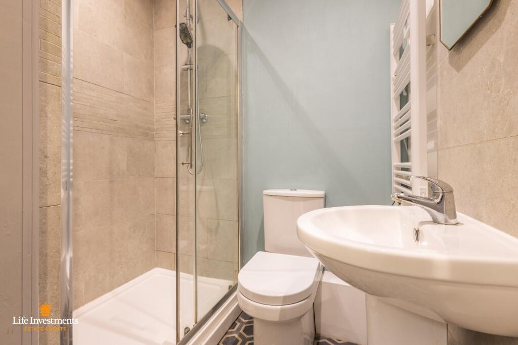 Apartment in Leicester - View 4