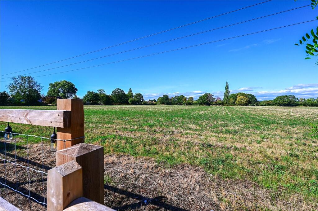 House in Hart, Crookham Village - View 4