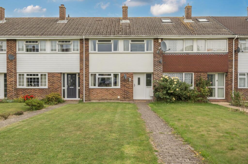 3-bed terraced on Forest Road, Paddock Wood, TN12, £400,000