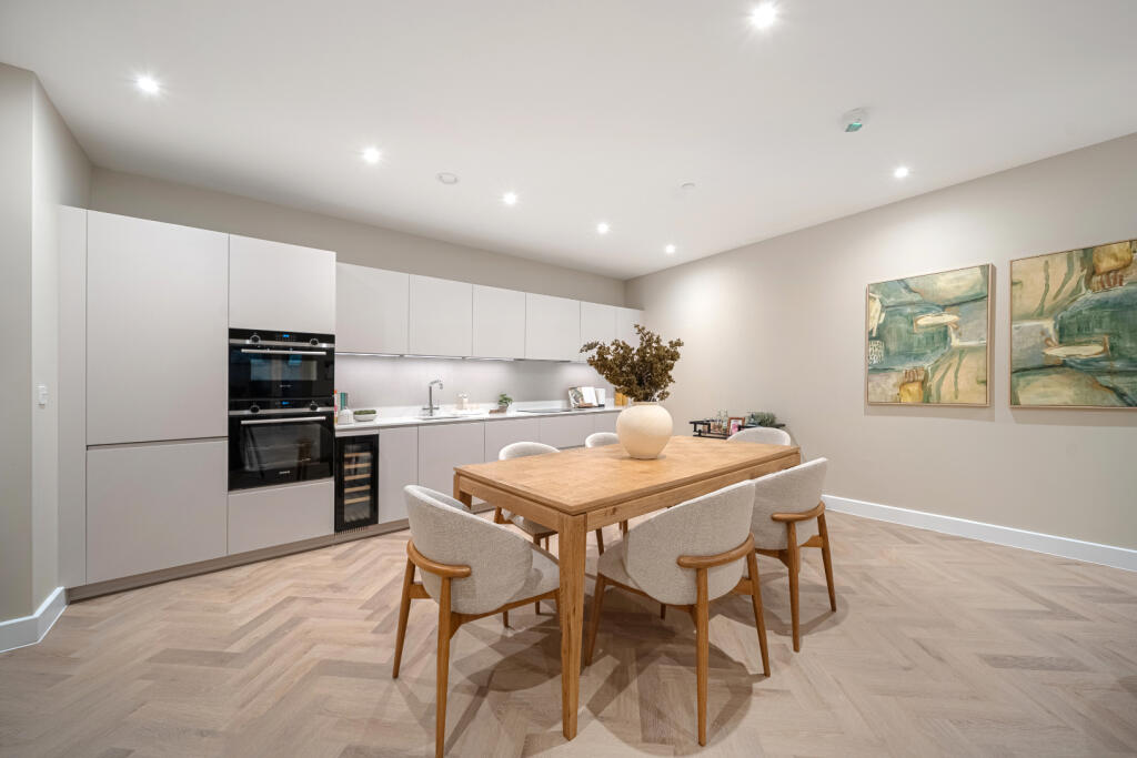 Apartment in London, South Wimbledon, Merton - View 5