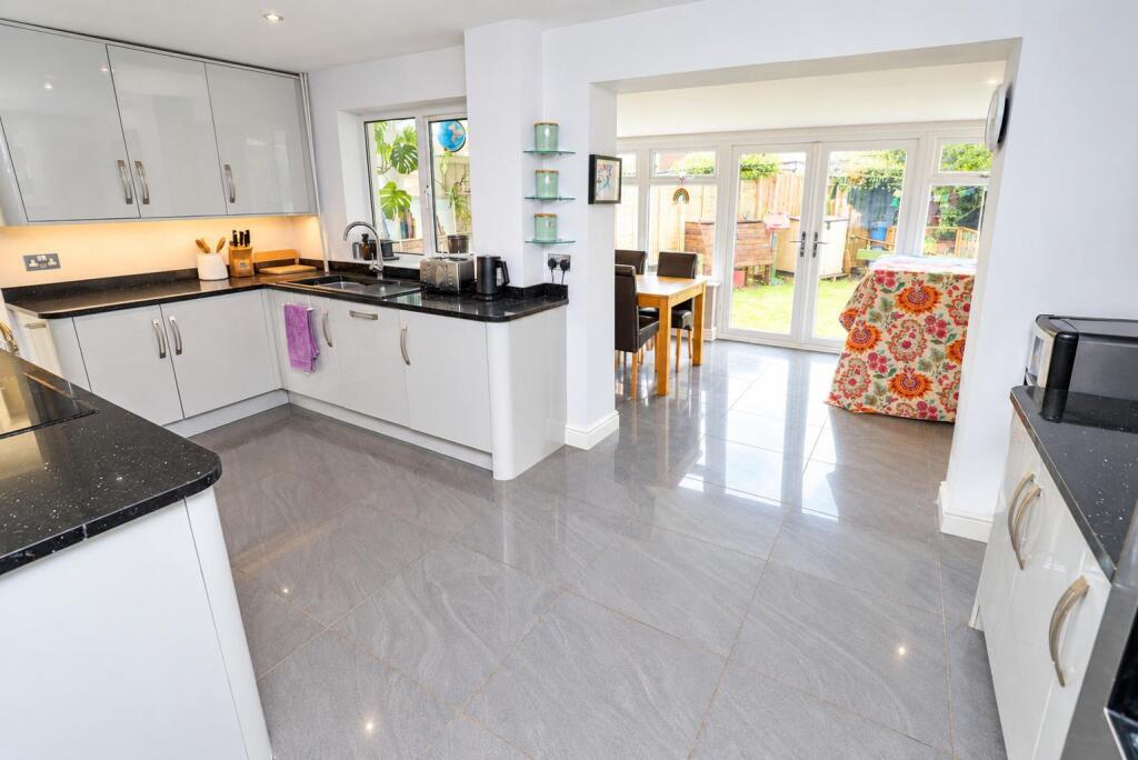 House in Northampton - View 2