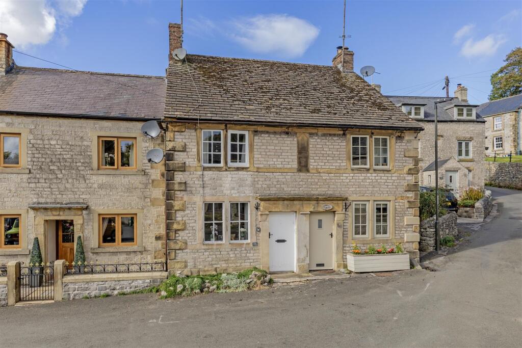 Main image of property: Market Square, Tideswell