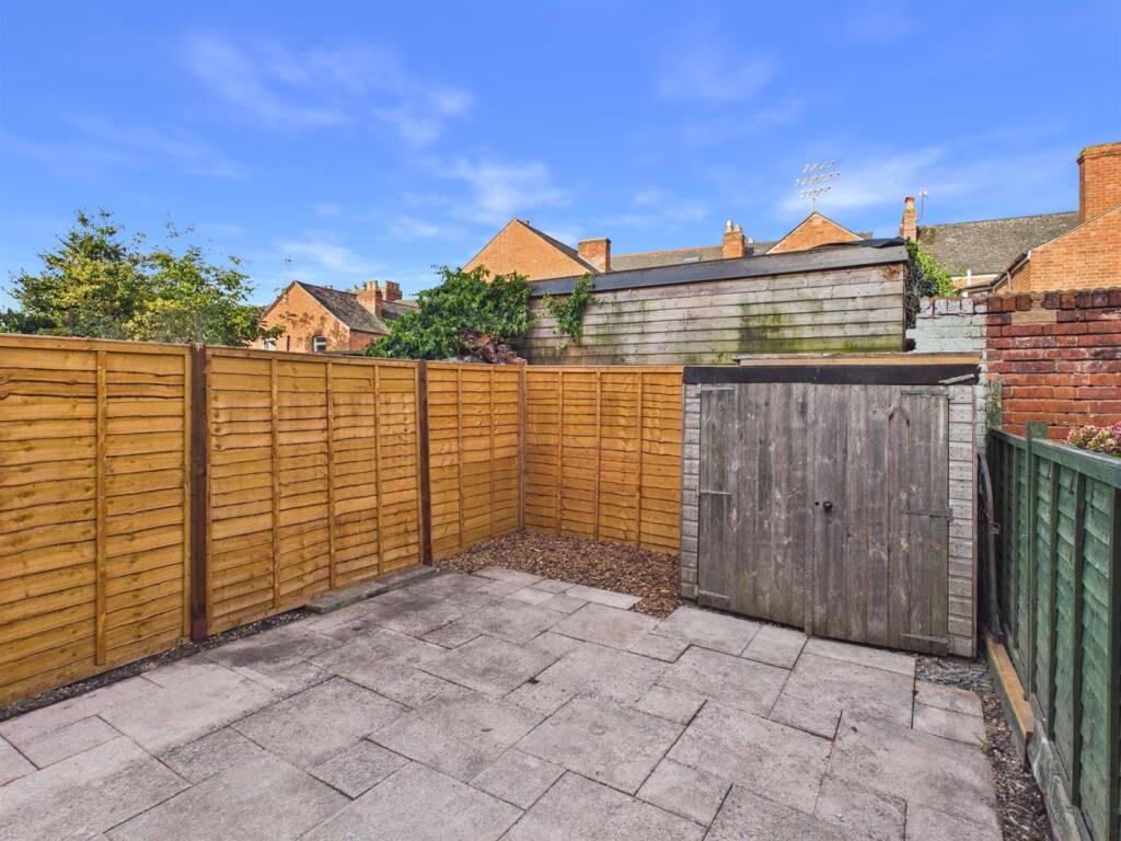 House in Gloucester, Kingsholm - View 4
