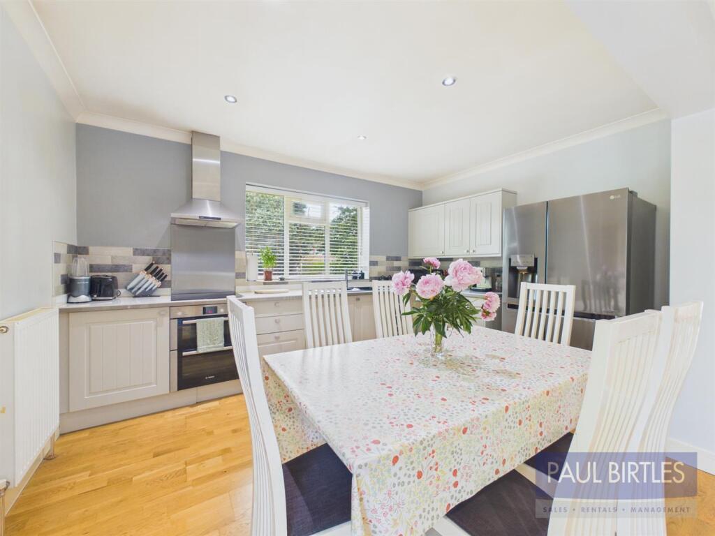 Balmoral Road, Urmston, Trafford, M41 6HN - Widok 6