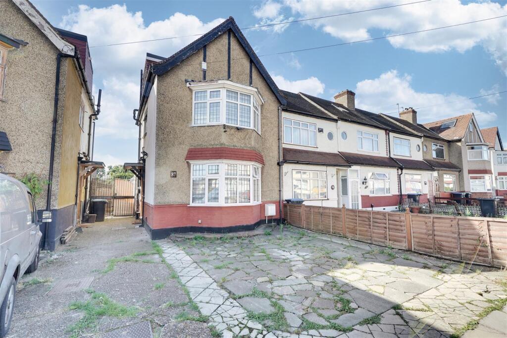 Main image of property: Roedean Avenue, Enfield