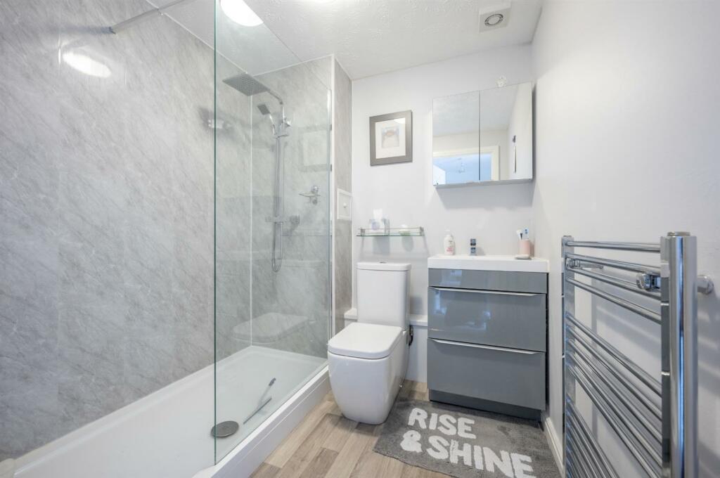 Additional image 7 of Chestnut Walk, Henley-In-Arden